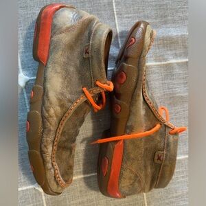 Twisted X Men’s 7 Chukka Driving Orange  Casual Men's Shoes Western Cowboy